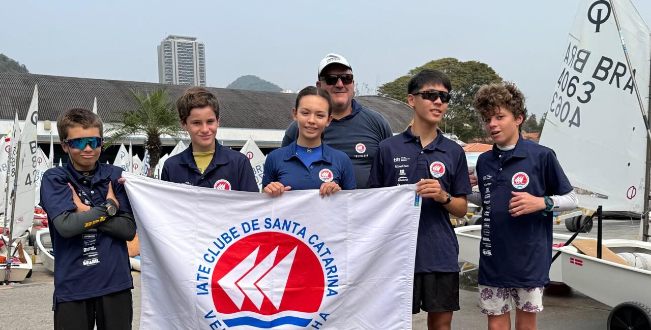 Flotilha de Optimist brilha na Semana Internacional de Vela do Rio de Janeiro