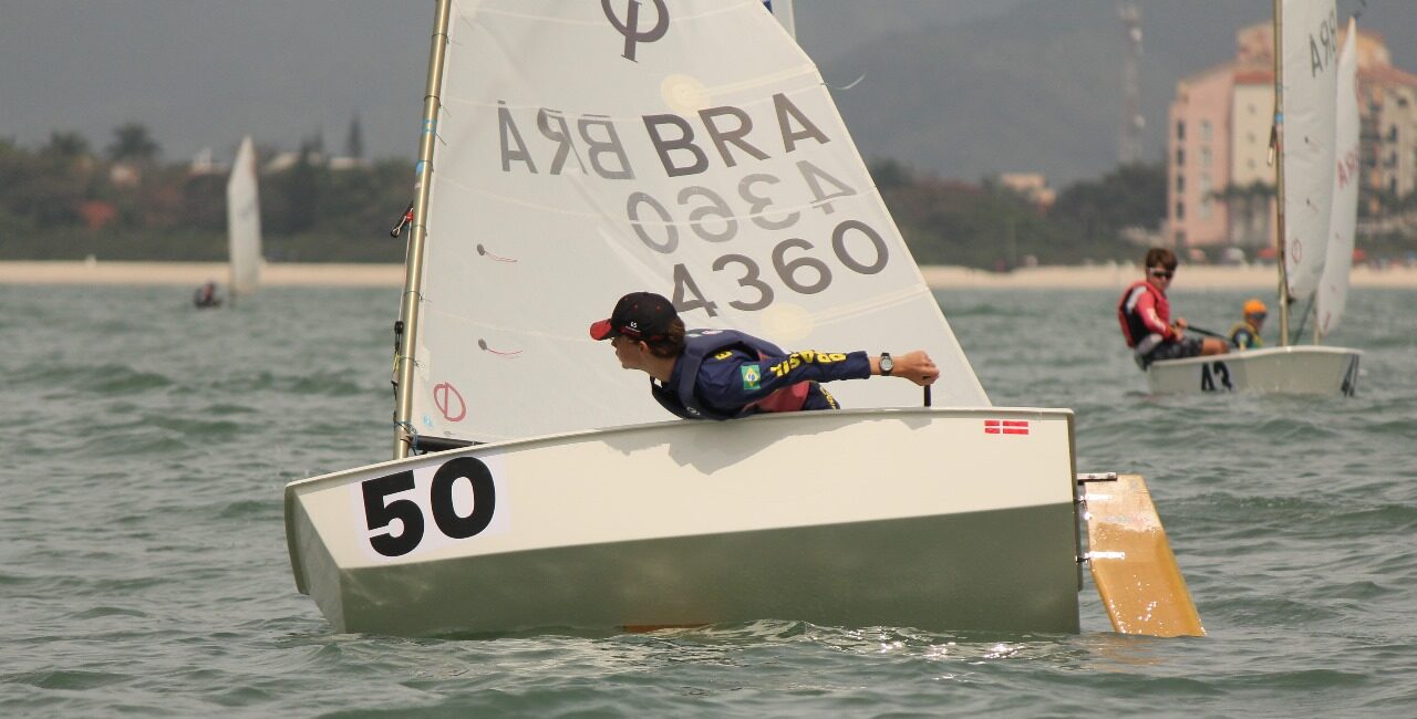 46º Campeonato Sul-Brasileiro de Optimist encerra com ótimas condições em Jurerê e define os campeões