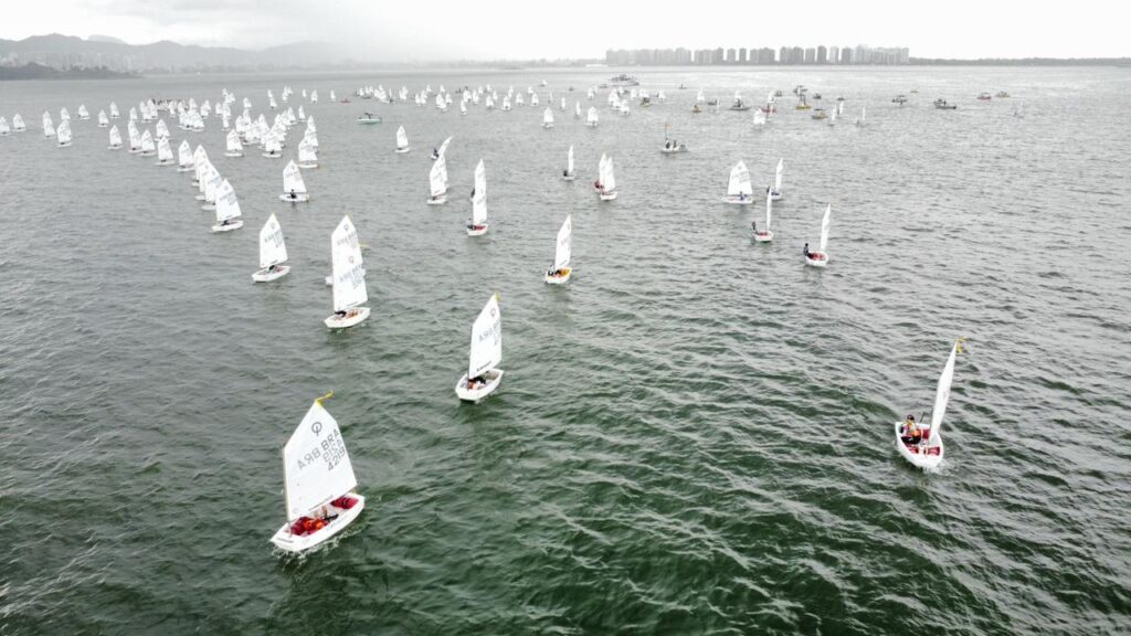 Flotilha do Veleiros da Ilha